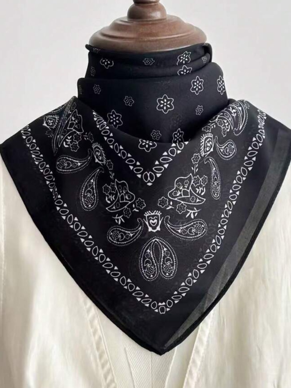 Women's Black Paisley Bandana Scarf - Classic Neck Wrap 27.5”